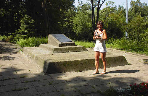Bessel Denkmal