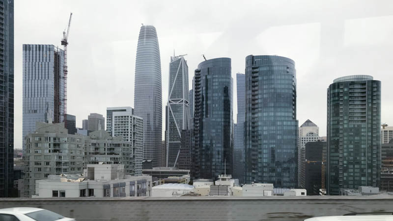 San Francisco Finanzdistrikt mit Salesforce Tower